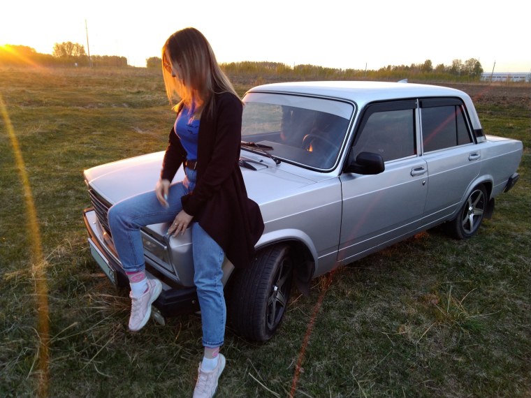 210740 Лада drive2 белая