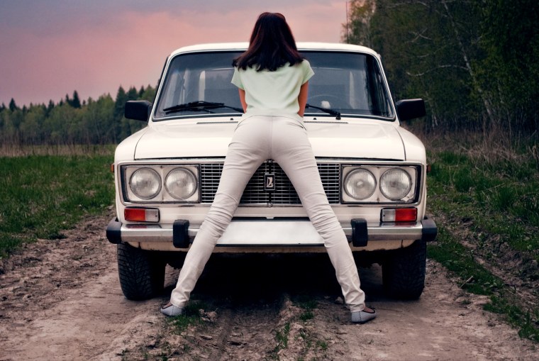 ВАЗ 2107 И ВАЗ 2106 рядом