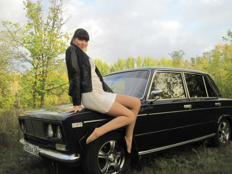 Черная ВАЗ 2106 И ВАЗ 2107