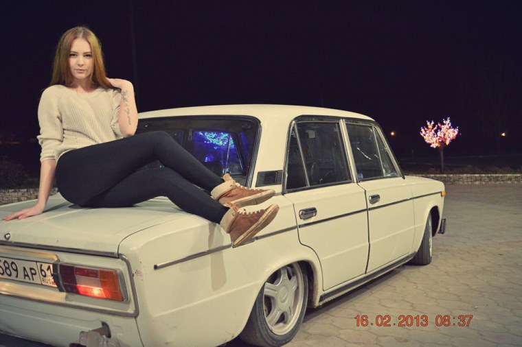 Девушки и тазы