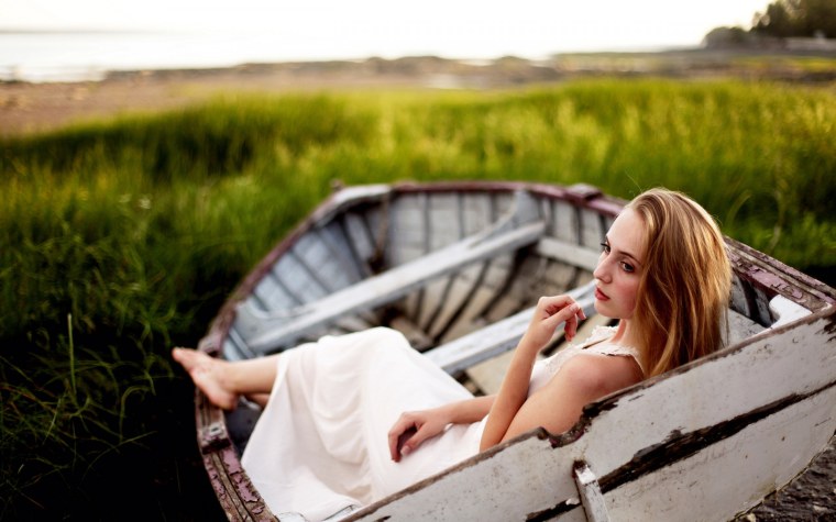 Фотосессия в лодке