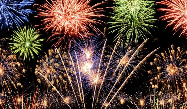 Праздничный салют