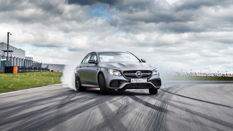 Mercedes AMG e63 w213 дрифт