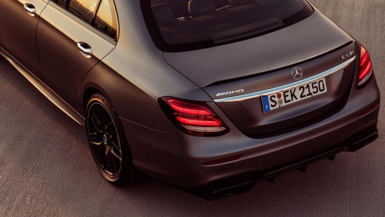 Мерседес е63 АМГ 4к