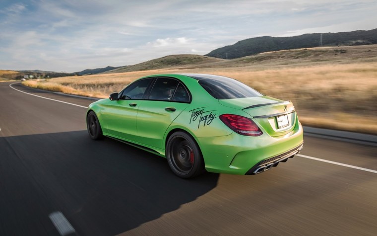 Мерседес АМГ c63 HD