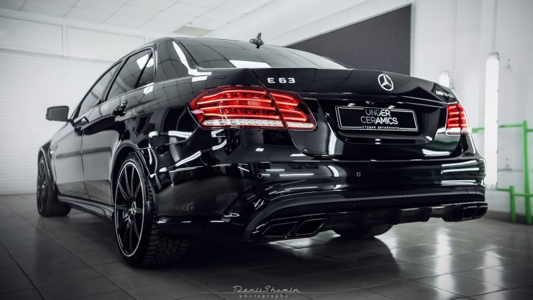 Mercedes c63 AMG арт