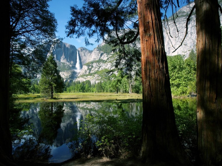 Озеро Морейн в Канаде