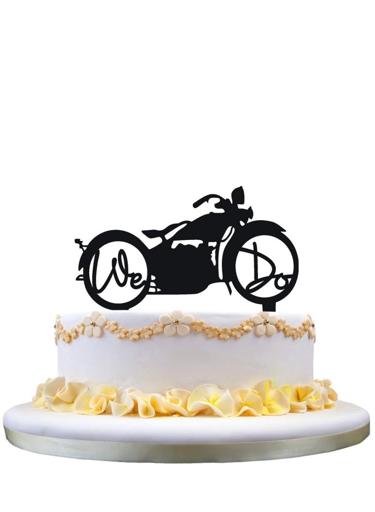 Трафарет мотоцикла для торта