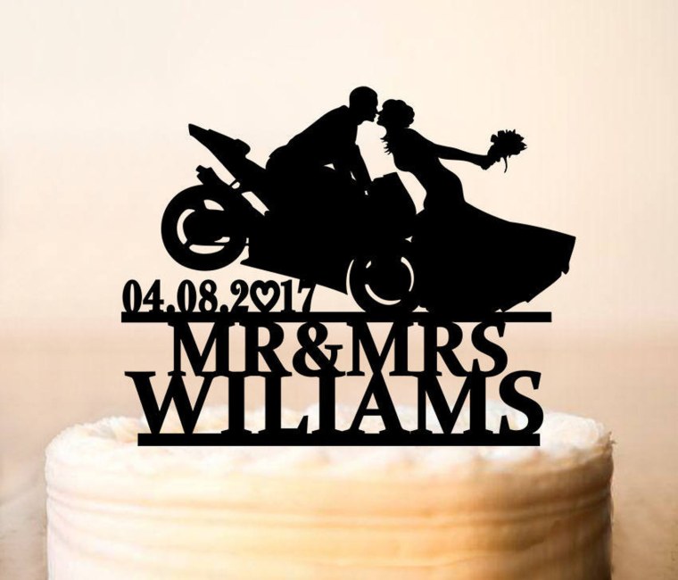 Топпер жених и невеста на мотоцикле