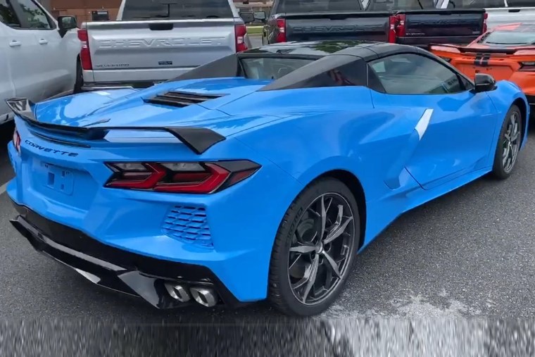 Шевроле Корвет Стингрей 2020