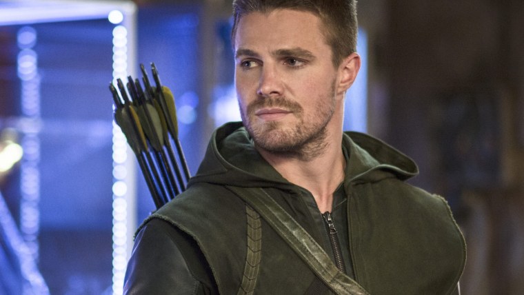 Stephen Amell стрела