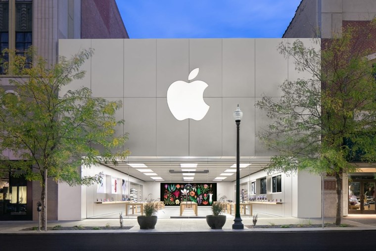 Apple Store 2021