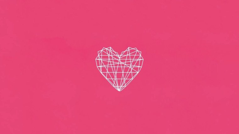 Сердечко на черном фоне