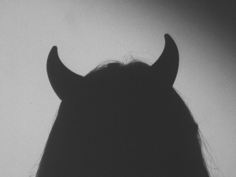 Модные заставки на телефон для девушек