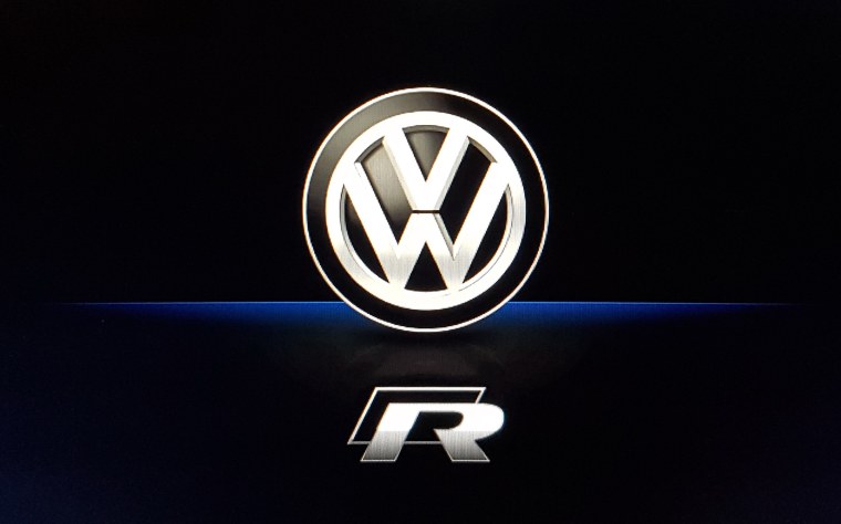 Магнитола андроид версия 10 на Тойота Королла