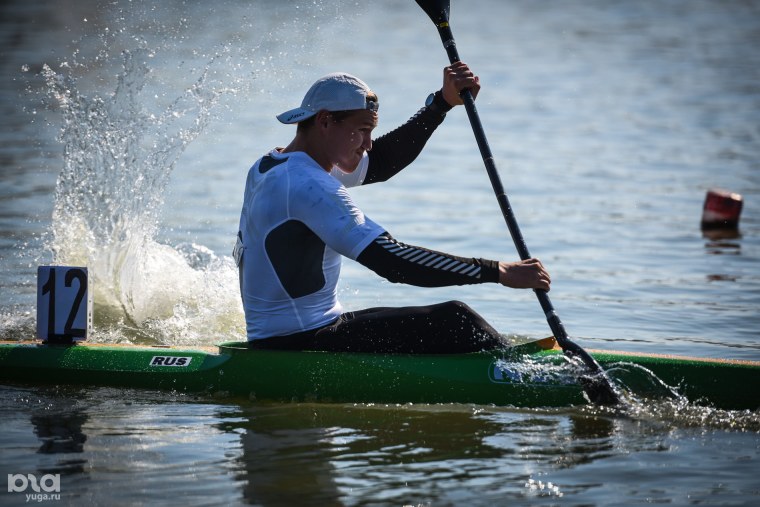 Гребля на лодке