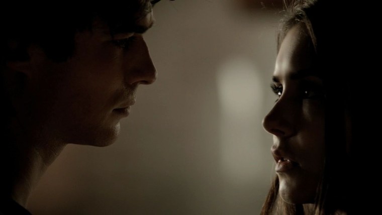 Деймон Елена 5x17