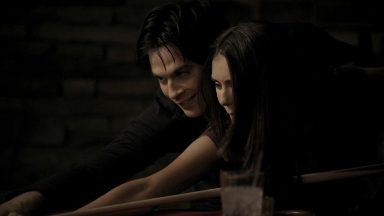 Дневники вампира танец Деймона и Елены