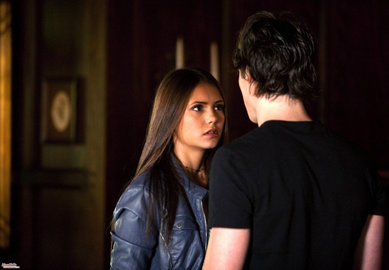 Дневники вампира Деймон и Елена