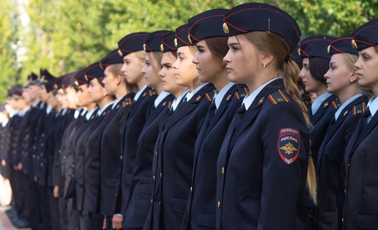 Курсанты Воронежского института МВД