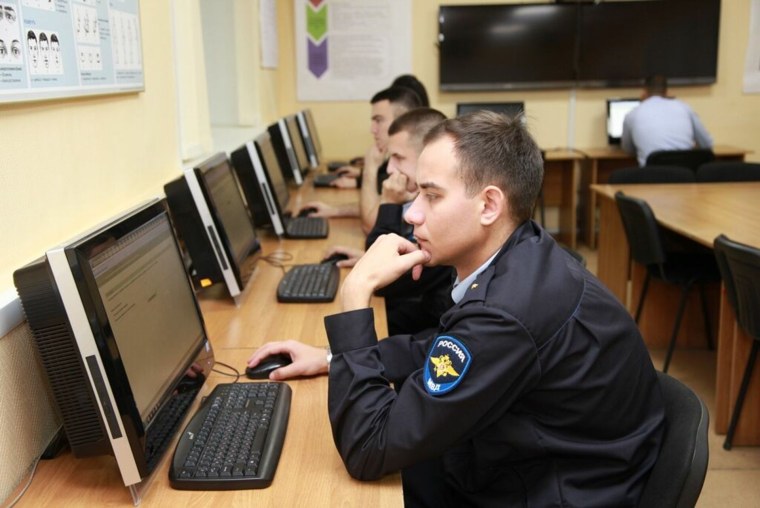 Курсанты МВД