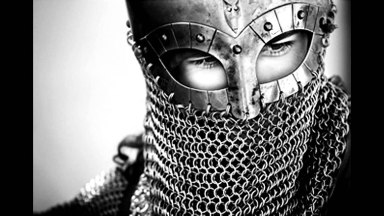 Кольчуга на лицо