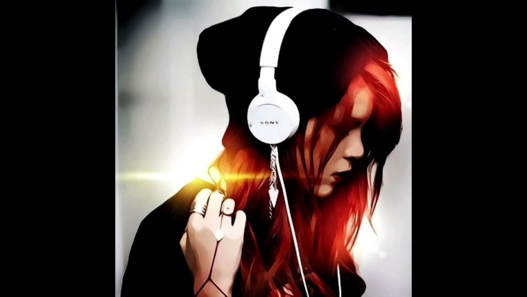 В наушниках в кровати