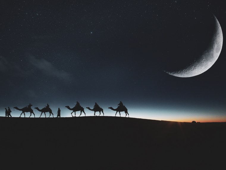 Обои на рабочий стол Луна