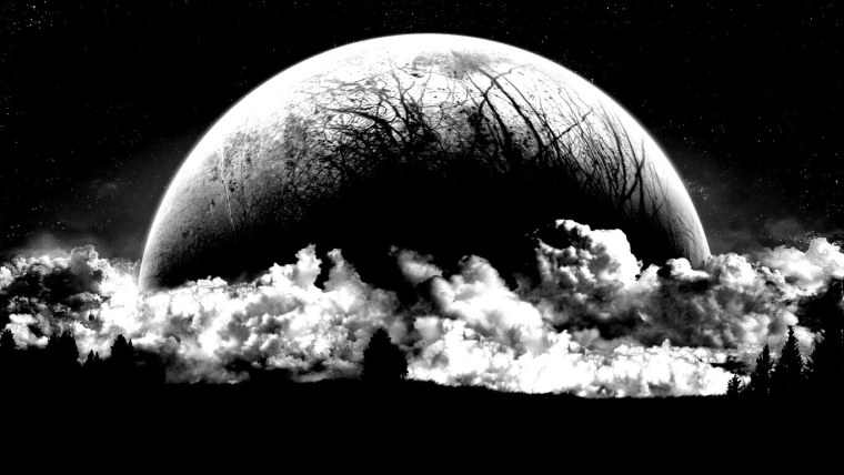 Обои на рабочий стол Луна