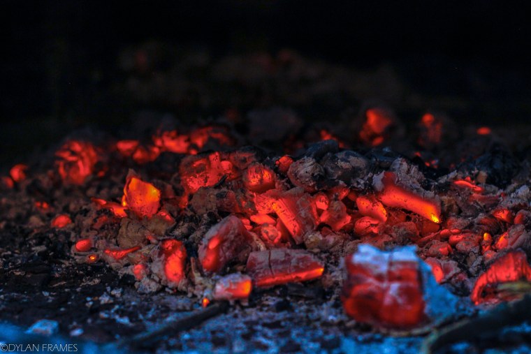 Угольки от костра