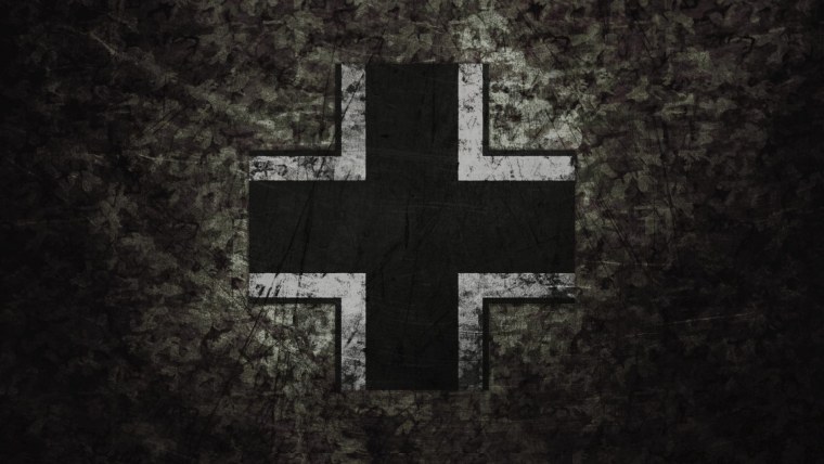 Крест на темном фоне
