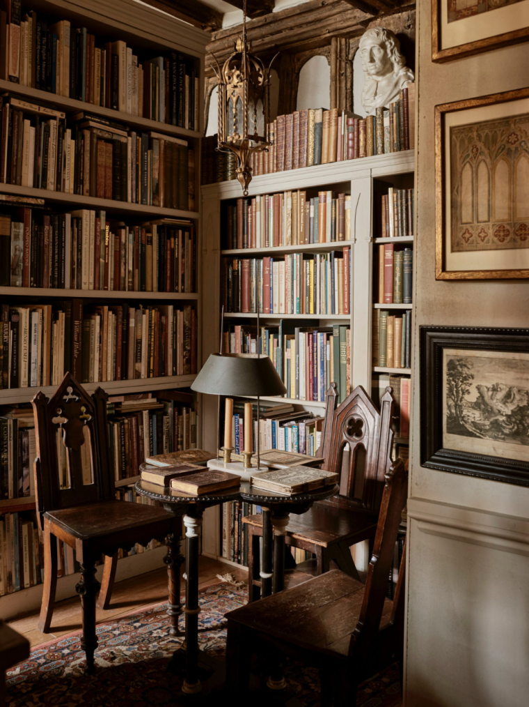 Dark Academia aesthetic комнаты