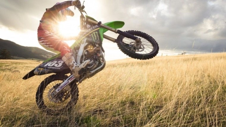 Питбайк с человеком