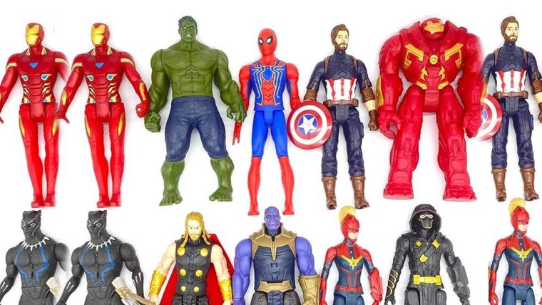 Железный человек и Капитан Америка игрушки
