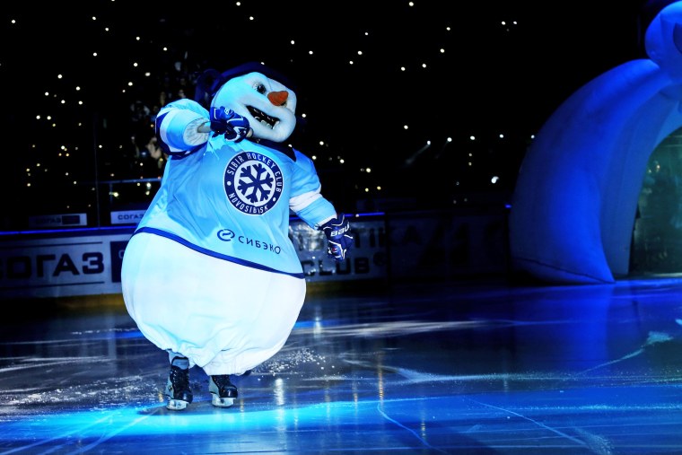 Снеговик хк Сибирь