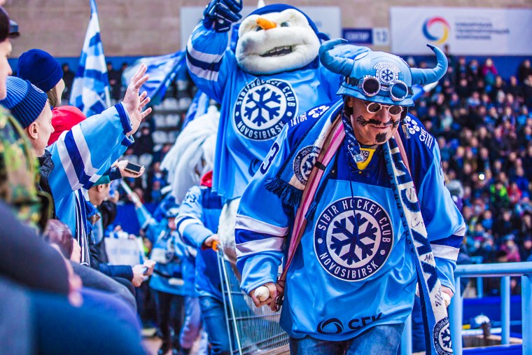 Снеговик хк Сибирь