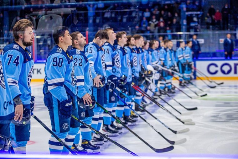 Хоккеист Сибирь Новосибирск