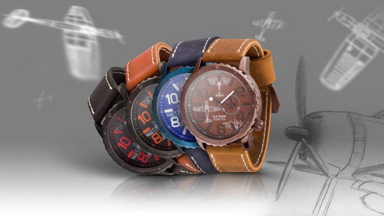 Часы наручные на столе