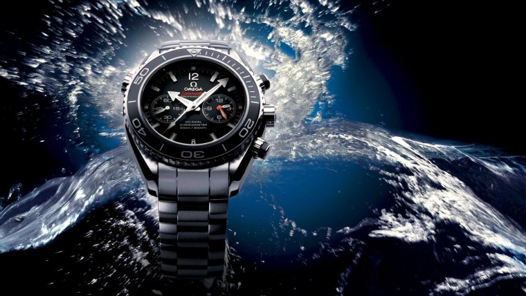 Экранная заставка часы