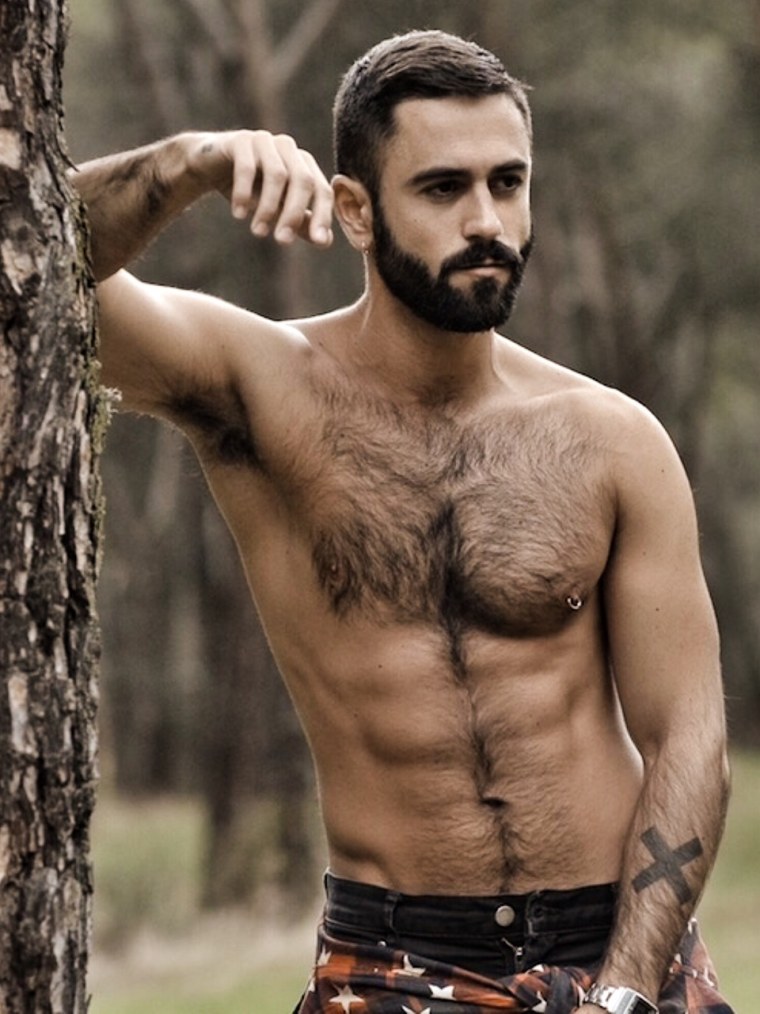 Бородатые мужчины торс