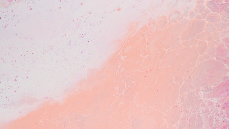 Розовый мрамор