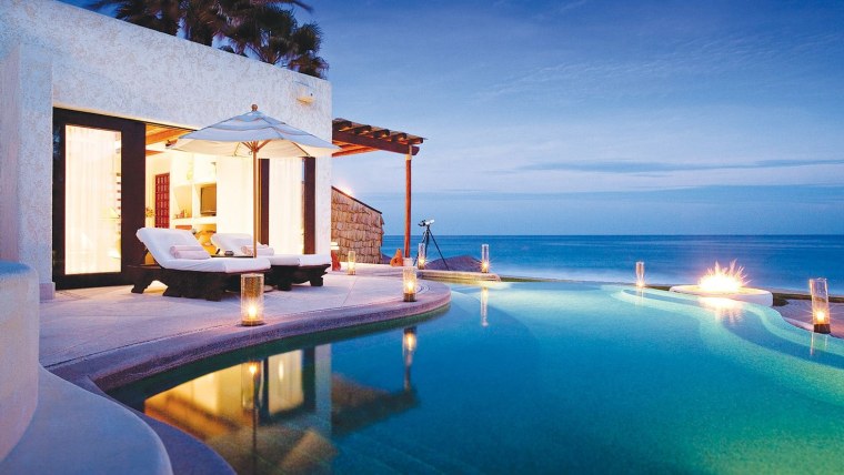 Вилла на берегу моря