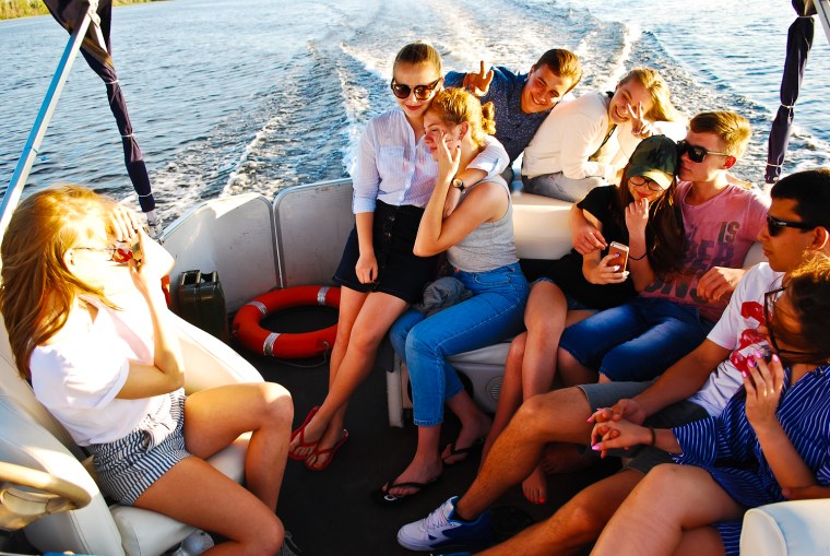 Люди на круизном лайнере