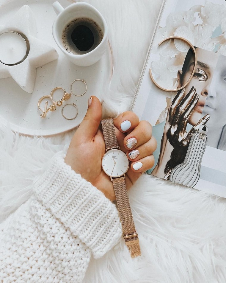 Картина для инстаграмма маникюр