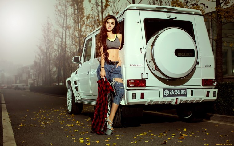 Кайли Дженнер Гелендваген