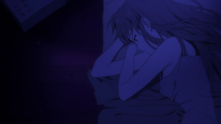 Плачущая аниме девочка