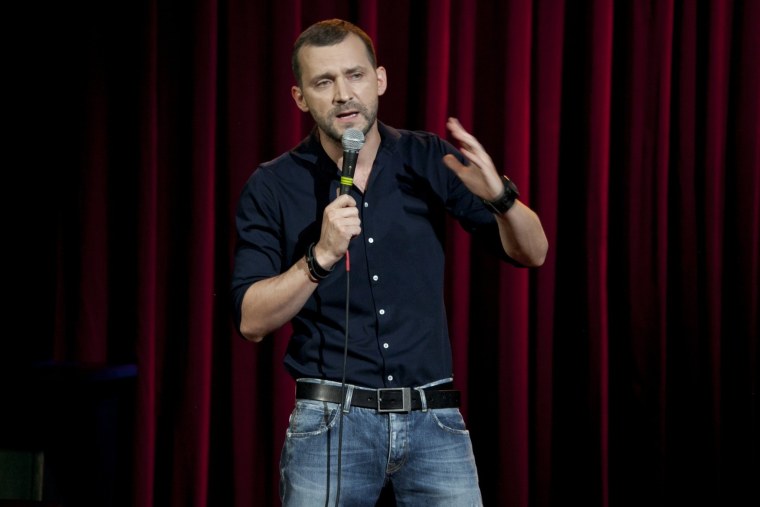 Стендап комик Руслан белый