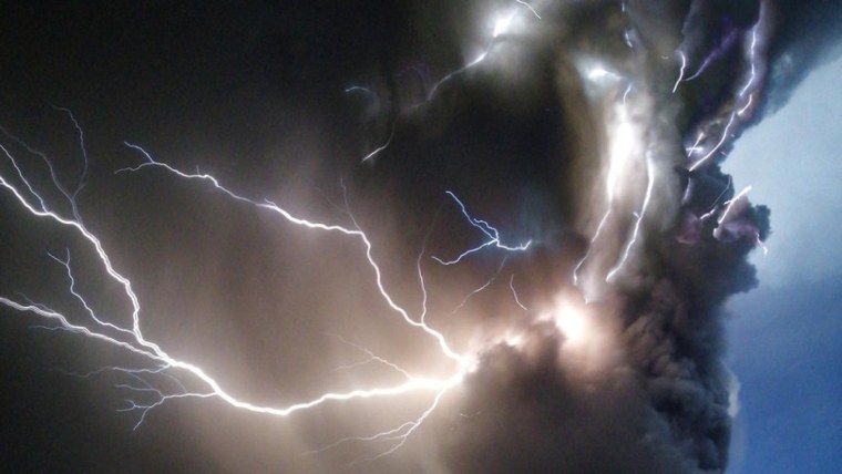 Извержение вулкана Кальбуко