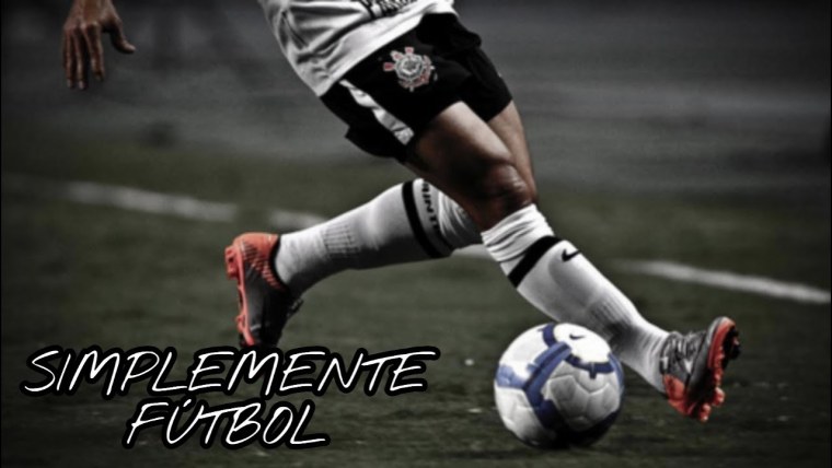 Шапка для ютуба футбол