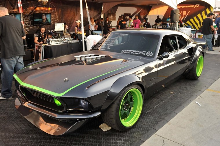 Самые крутые ретро автомобили